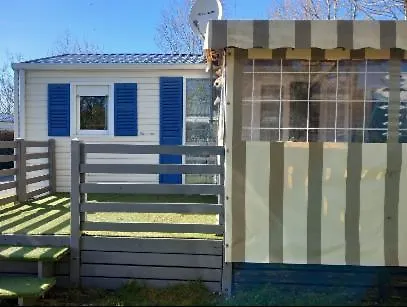 Mobil-home L'evasion مكان تخييم *